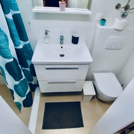 Dalmatian White Shell Kaštela