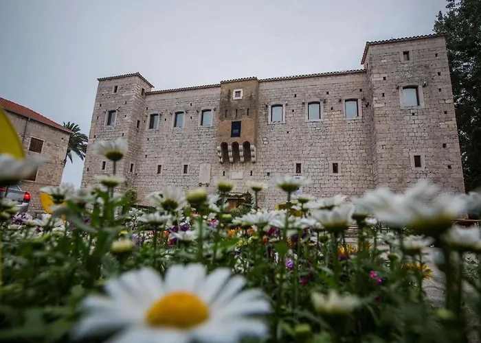 Dalmatian White Shell Apartmán *